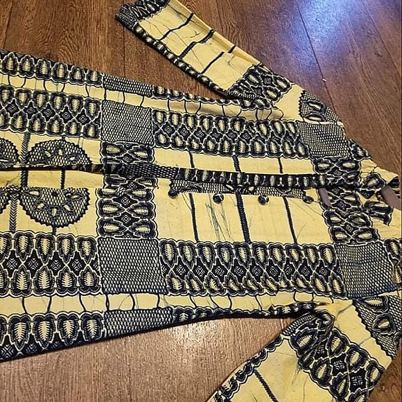 Handmade Geometric Quarter Sleeve Tunic - Picture 5 of 10